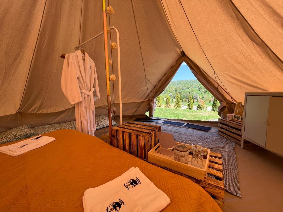 Glamping Bieszczady Z Jacuzzi I Basenem Otel Solina  Dış mekan fotoğraf