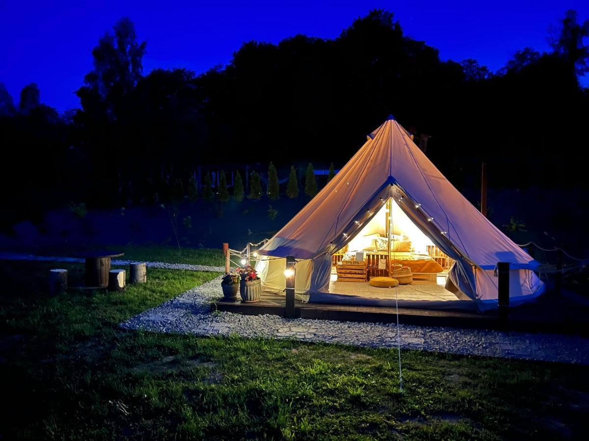 Glamping Bieszczady Z Jacuzzi I Basenem Otel Solina  Dış mekan fotoğraf