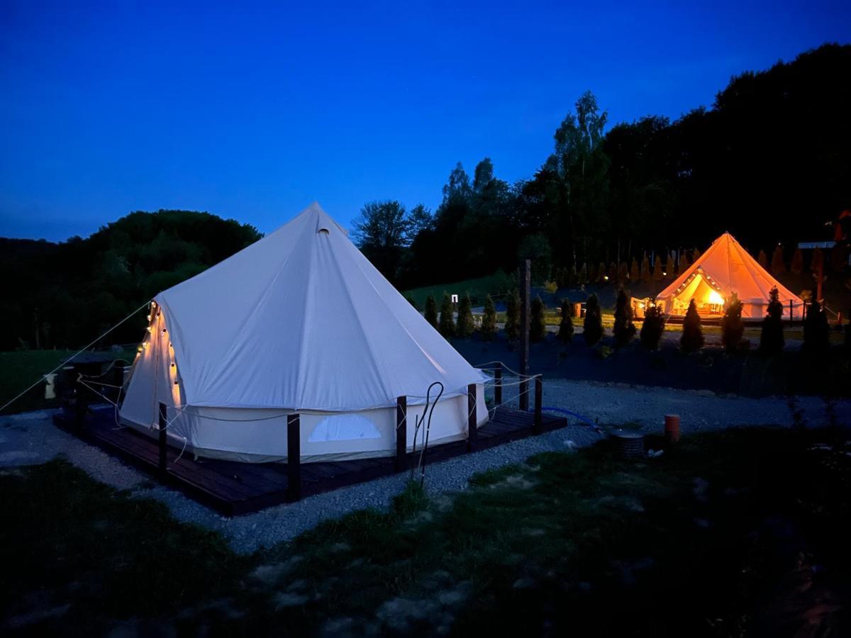 Glamping Bieszczady Z Jacuzzi I Basenem Otel Solina  Dış mekan fotoğraf