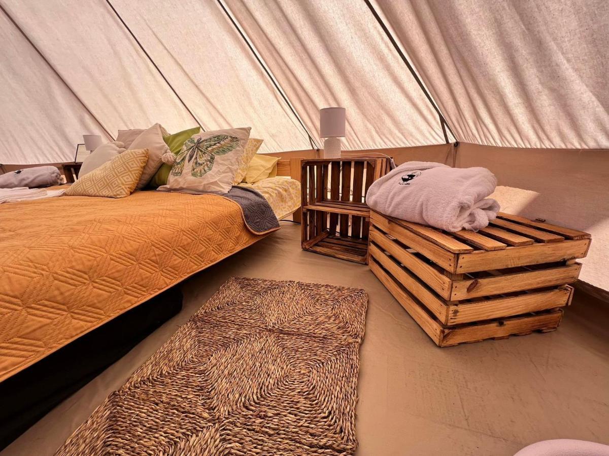 Glamping Bieszczady Z Jacuzzi I Basenem Otel Solina  Dış mekan fotoğraf