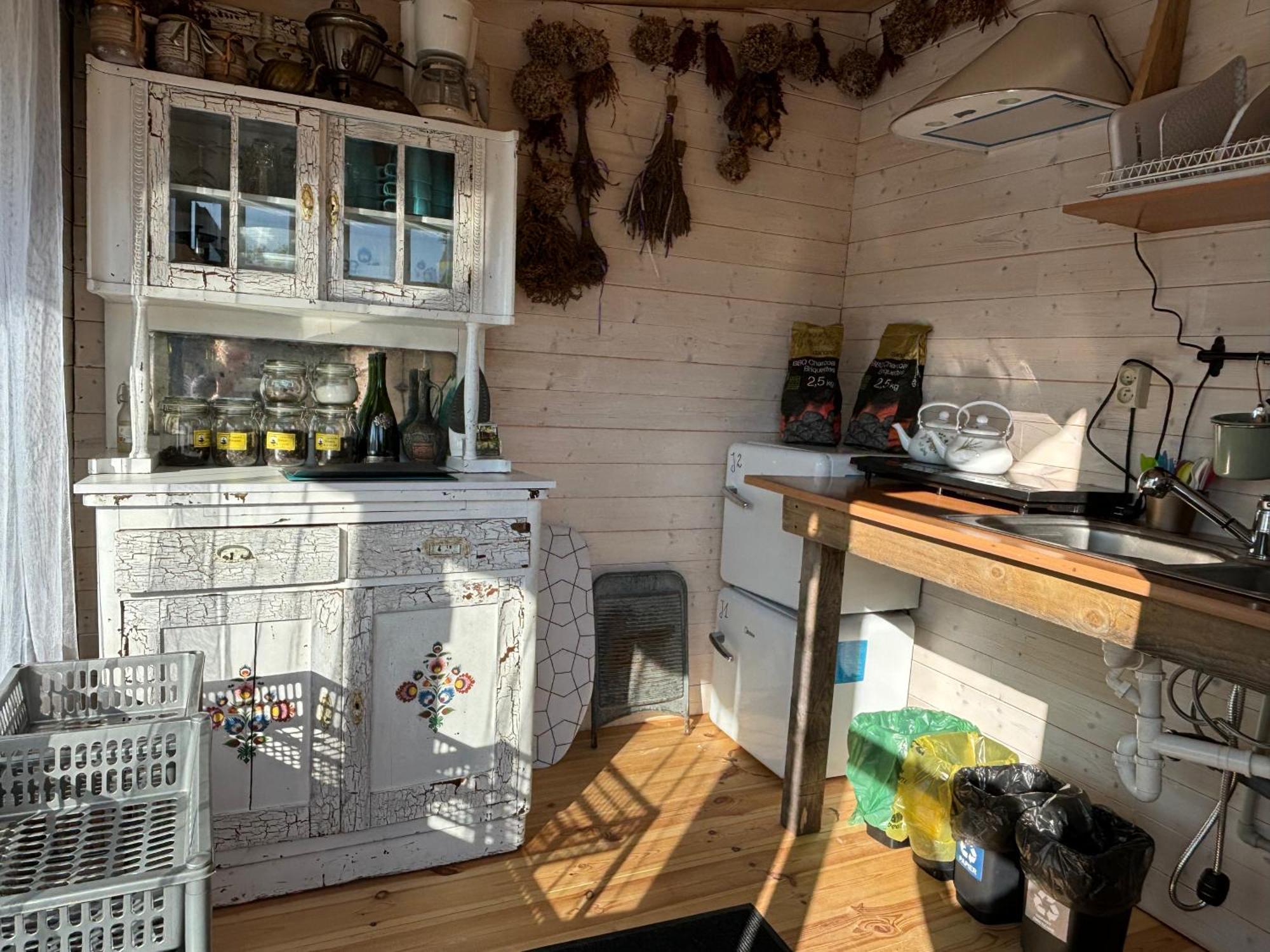 Glamping Bieszczady Z Jacuzzi I Basenem Otel Solina  Dış mekan fotoğraf