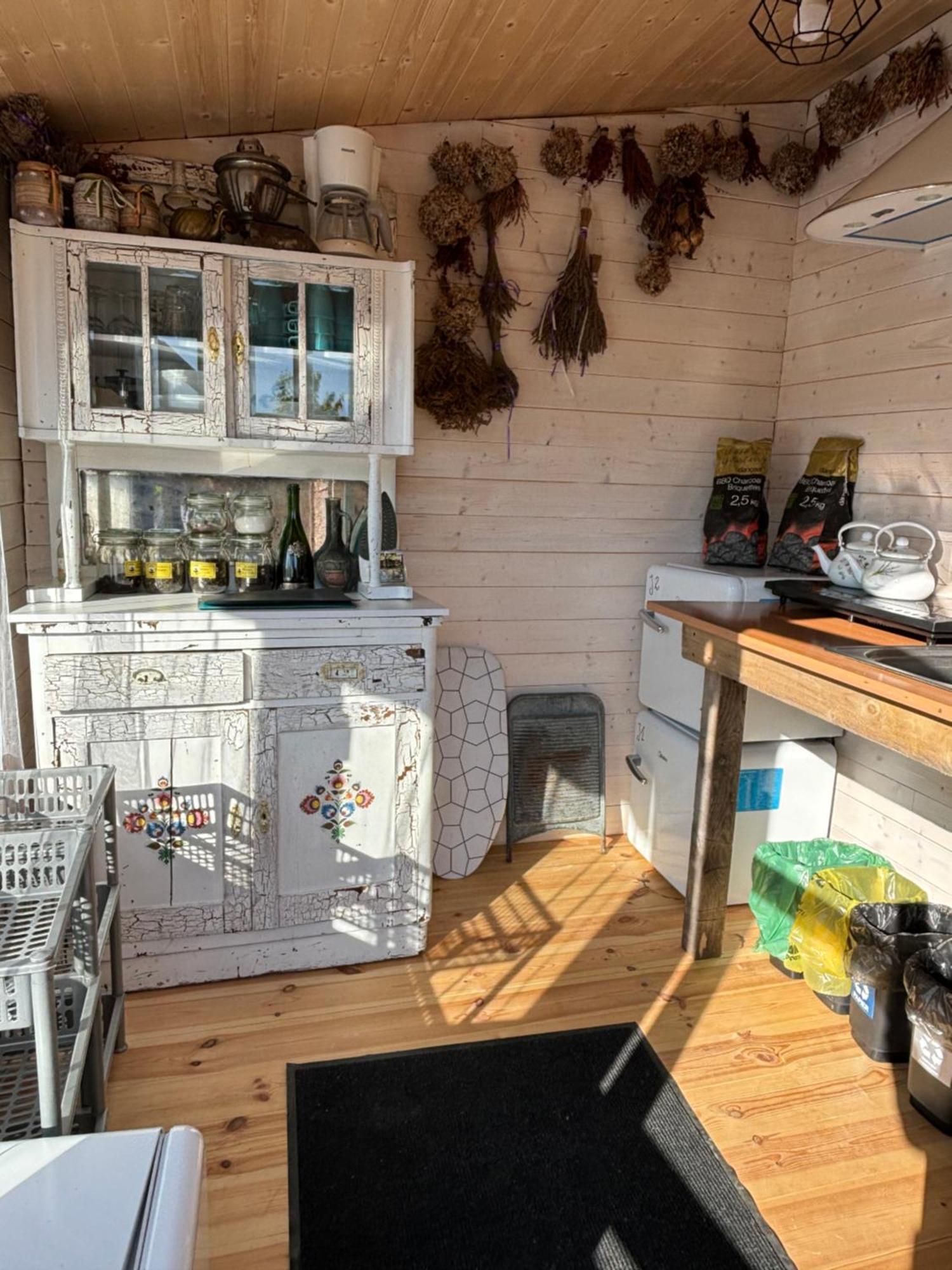 Glamping Bieszczady Z Jacuzzi I Basenem Otel Solina  Dış mekan fotoğraf